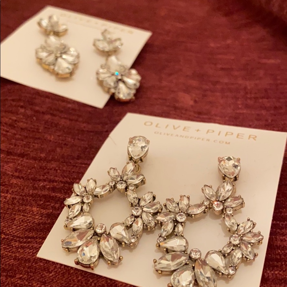 Brand new Oliver and piper earrings